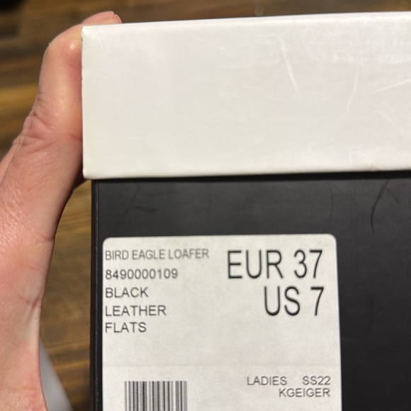 Kurt Geiger of London slides 36.5/6.5 - Picture 7 of 8